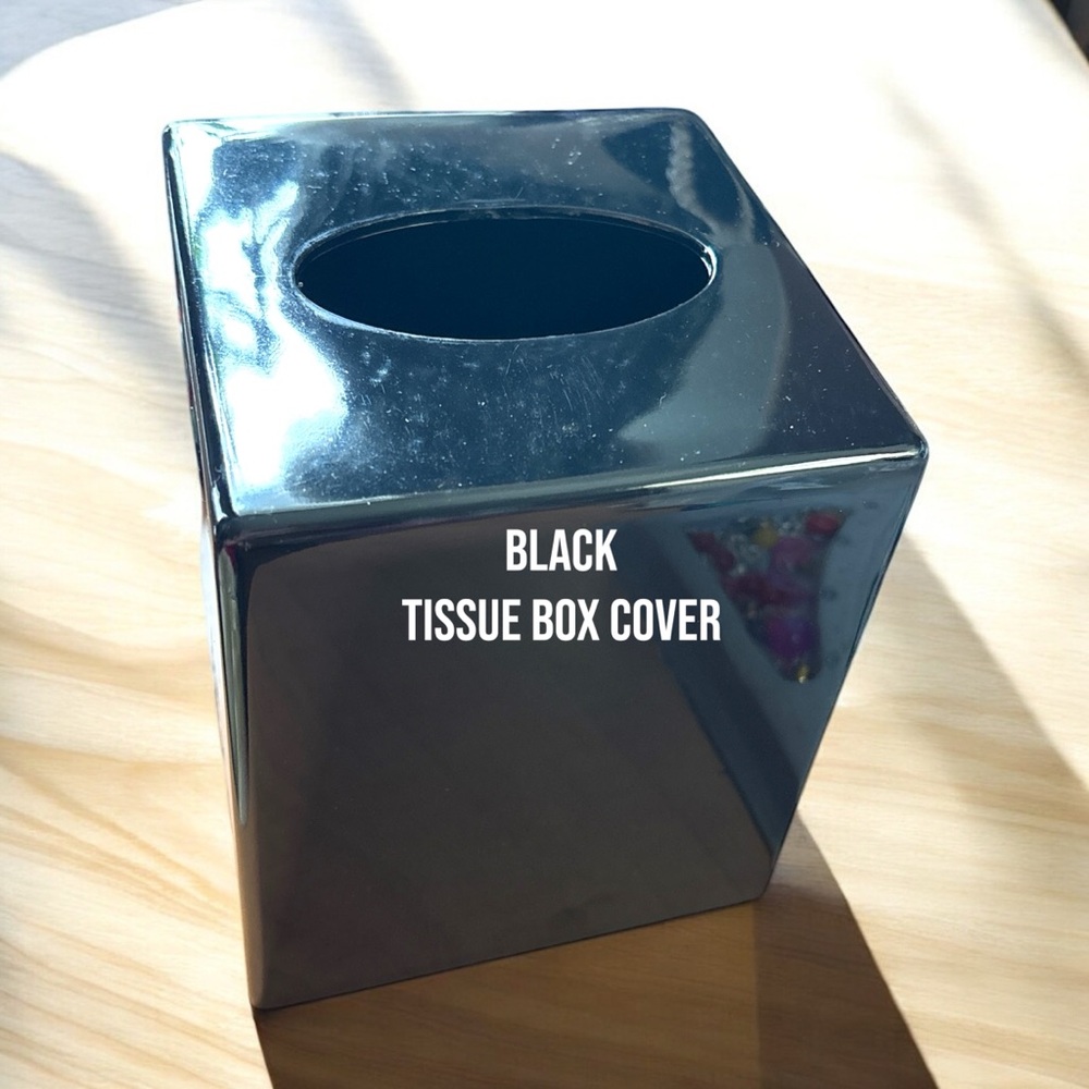 Glossy Black Tissue Box Holder